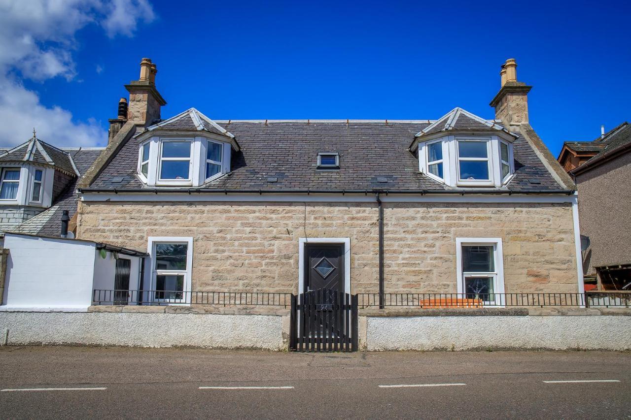 Cosy Cottage In Fishertown, Nairn - Free Parking & Pets Welcome Luaran gambar